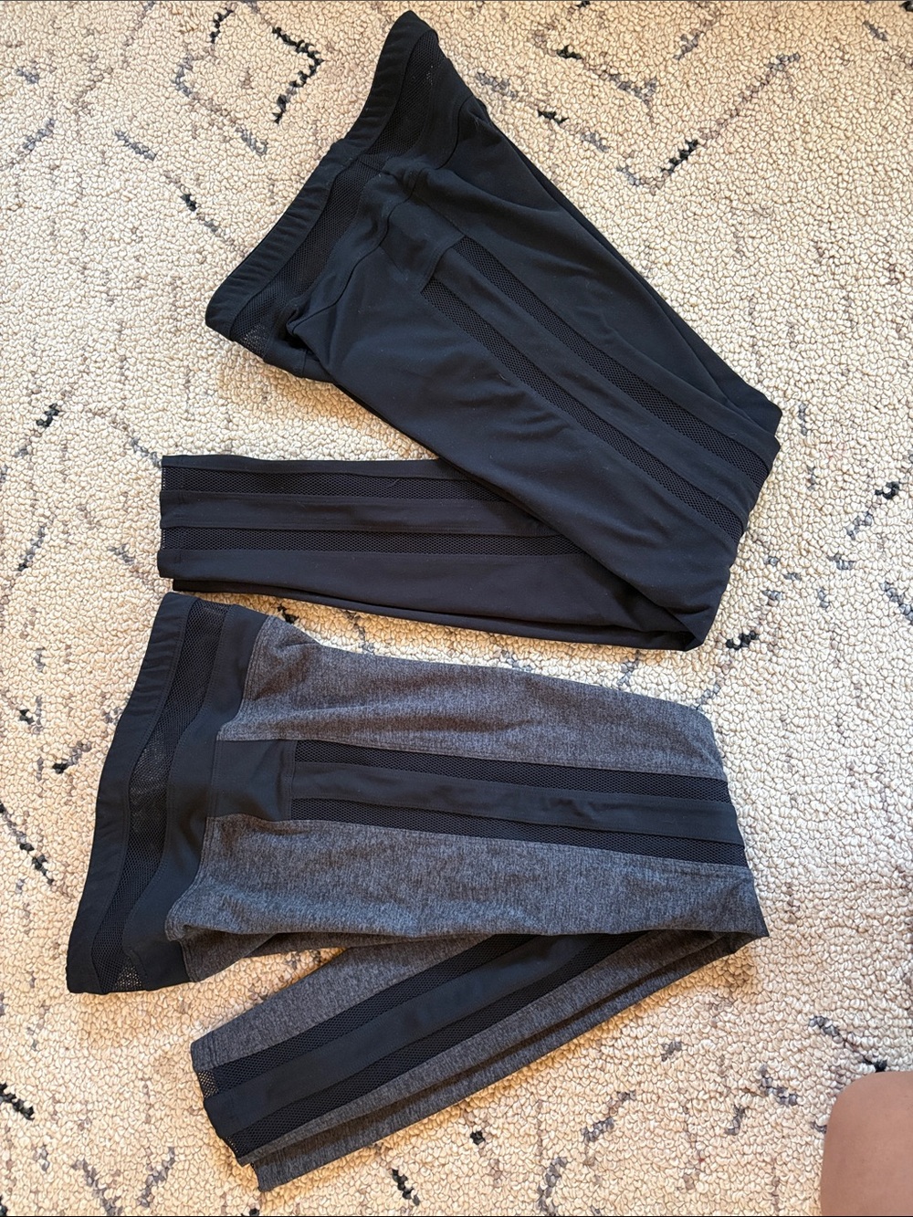 OG Bombshell Sportswear Leggings — Black & Gray Side-Panel and black